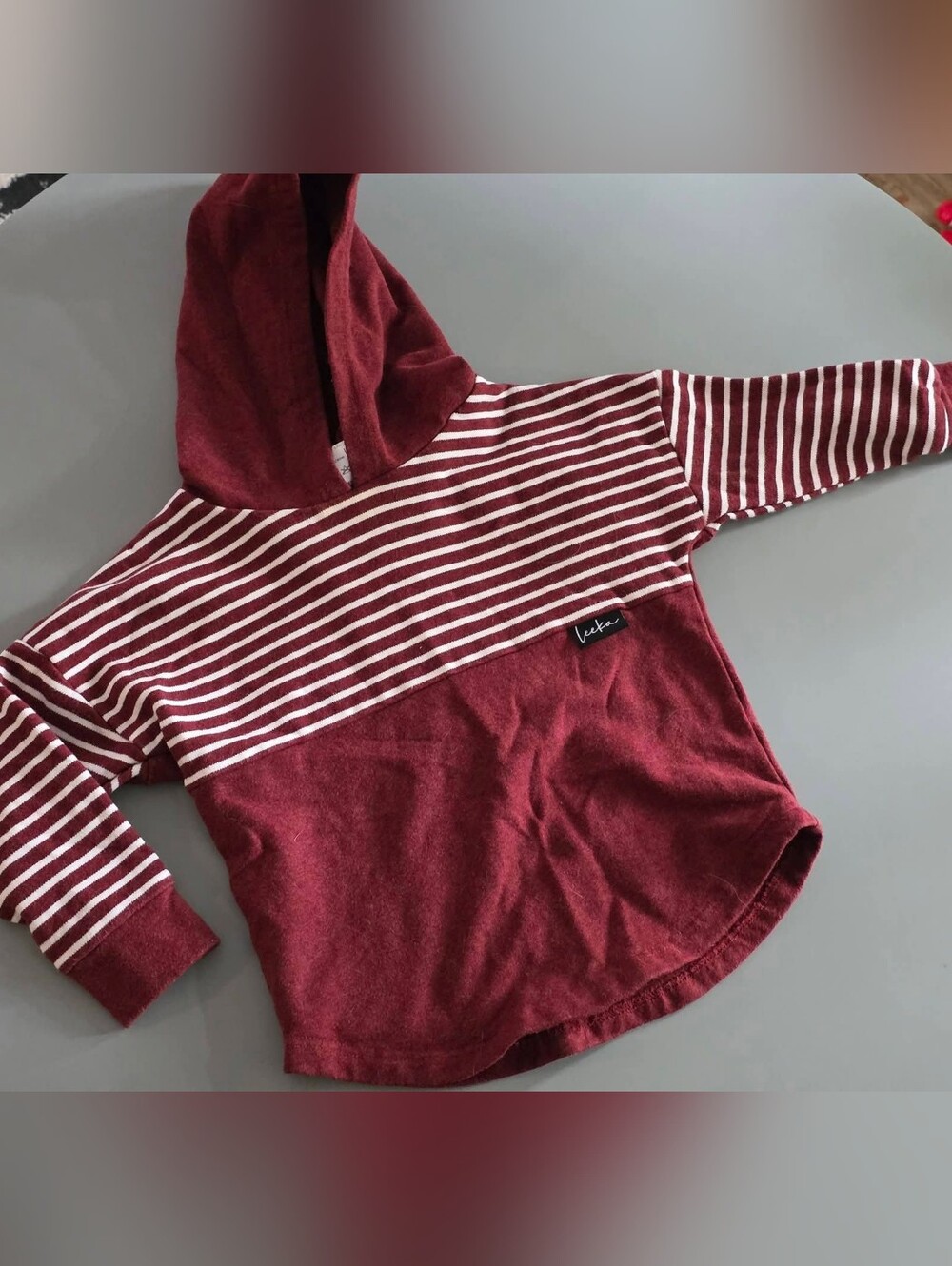 Lee Kids Burgundy and White Striped Hoodie LEEKA 😍 12-24 MOID
